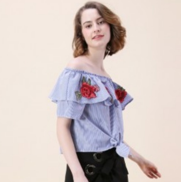 Off the shoulder blouse - Picture 2 of 6